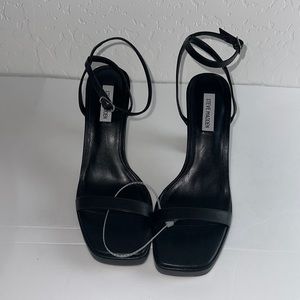 Steve Madden Nicky Heel Sandal